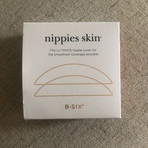 B-Six Nippies